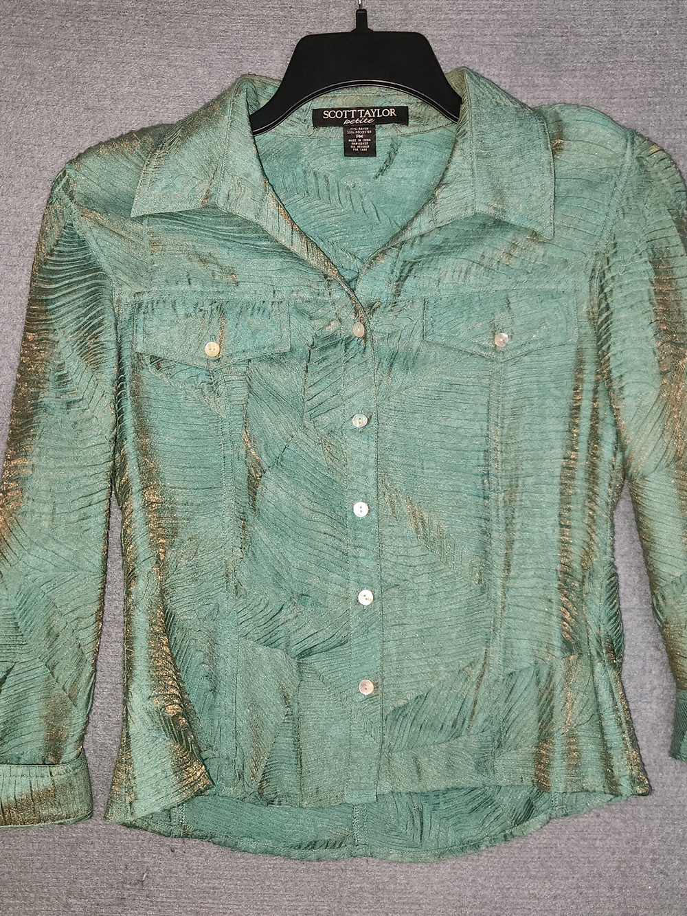 Green Metallic Sheen Button-Front Women's Blouse #448
